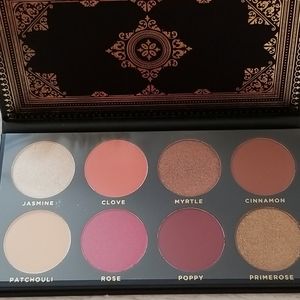 Ace Beaute - eyeshadow palette